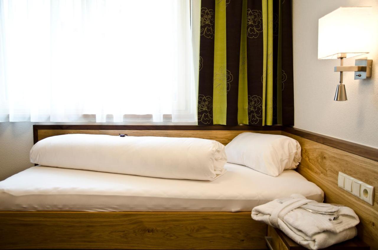 Hotel Garni Arosa Ишгль Номер фото